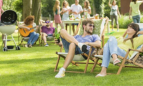Holz Liegestühle klappbar für jede Party